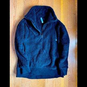 Athleta fleece quarter zip! Size S